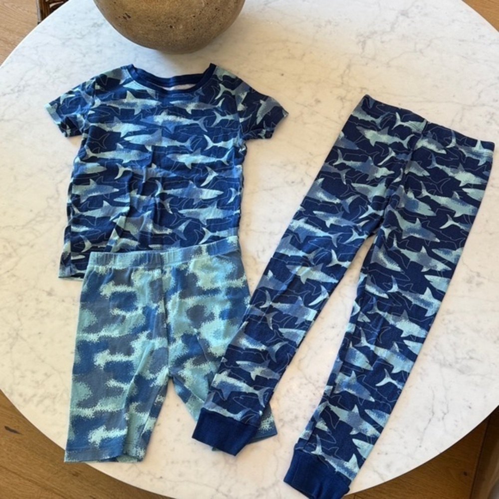 Boys Shark Pajama Set Size 7 Kids 3 Piece Blue Navy PJs Shorts Pants